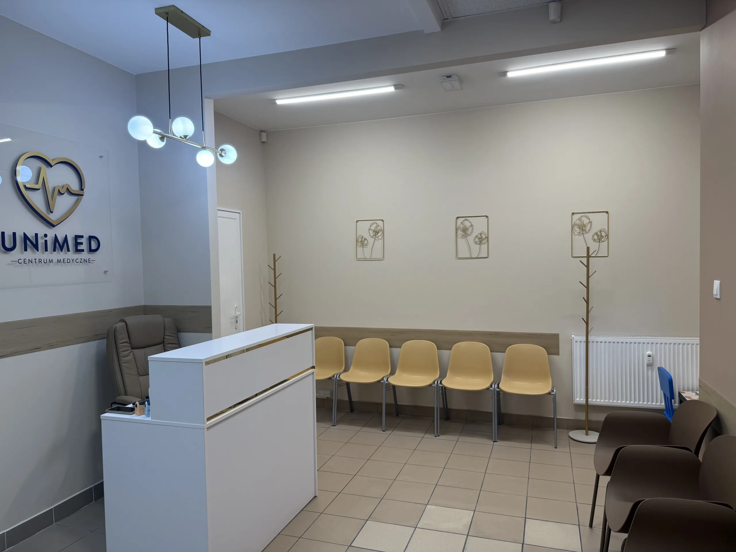 poczekalnia centrum medycznego unimed